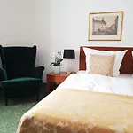 Altstadthotel Molitor Otel 3*