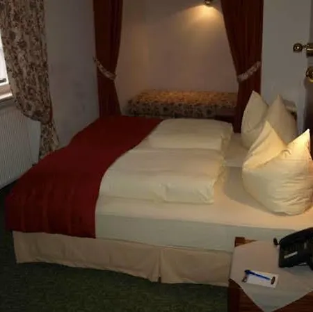 Otel Altstadthotel Molitor 3*